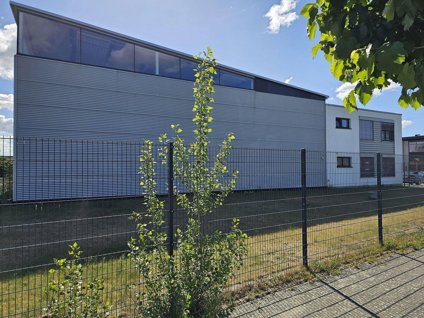 Predaj nebytového priestoru 2.800 m², Bremen, Brémy Predaj nebytového priestoru 2.800 m², Bremen, Brémy
