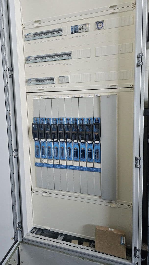 Predaj nebytového priestoru 2.800 m², Bremen, Brémy Predaj nebytového priestoru 2.800 m², Bremen, Brémy