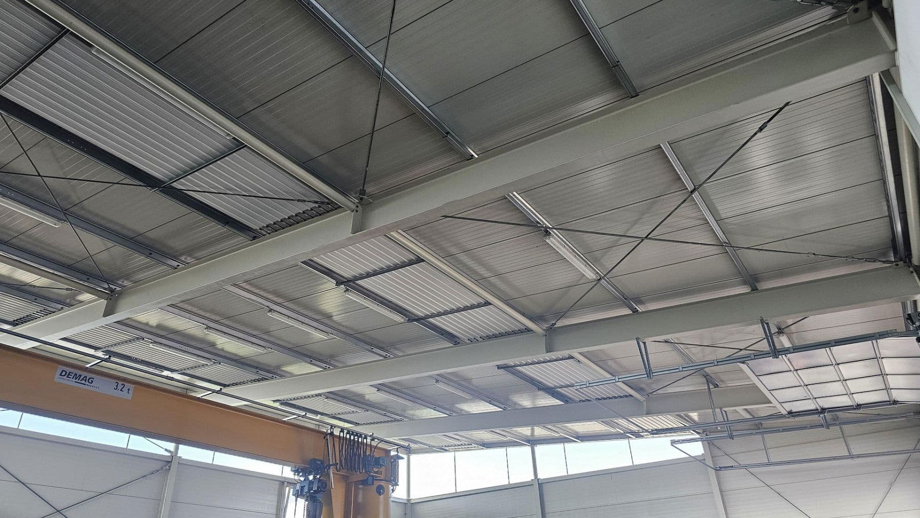 Predaj nebytového priestoru 2.800 m², Bremen, Brémy Predaj nebytového priestoru 2.800 m², Bremen, Brémy