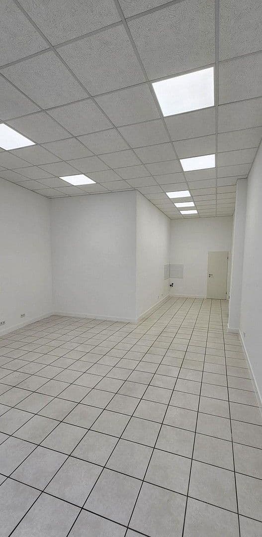 Prenájom nebytového priestoru 45 m², Ratingen, Severné Porýnie - Westfálsko Prenájom nebytového priestoru 45 m², Ratingen, Severné Porýnie - Westfálsko