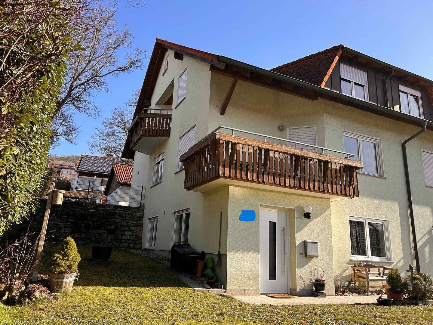 Predaj domu 173 m², pozemek 497 m², Lauda-Königshofen, Bádensko-Wurttembersko Predaj domu 173 m², pozemek 497 m², Lauda-Königshofen, Bádensko-Wurttembersko