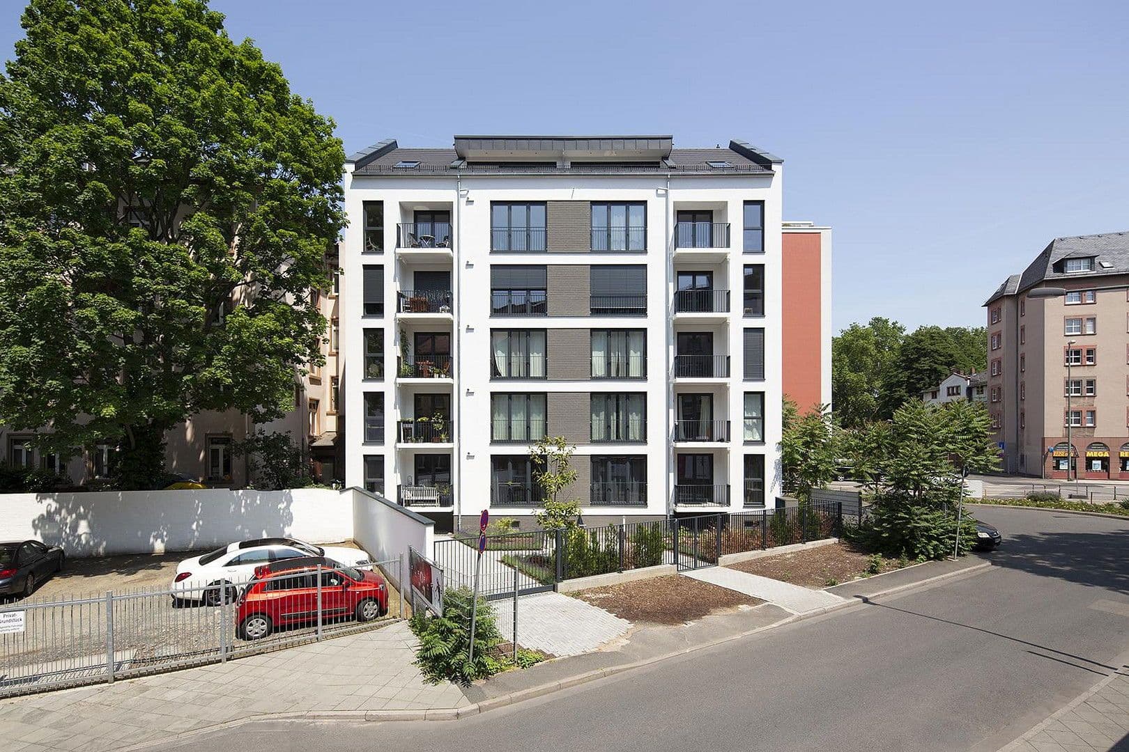Prenájom bytu 2-izbový 61 m², Seilerstraße 7, Frankfurt am Main, Hesensko Prenájom bytu 2-izbový 61 m², Seilerstraße 7, Frankfurt am Main, Hesensko