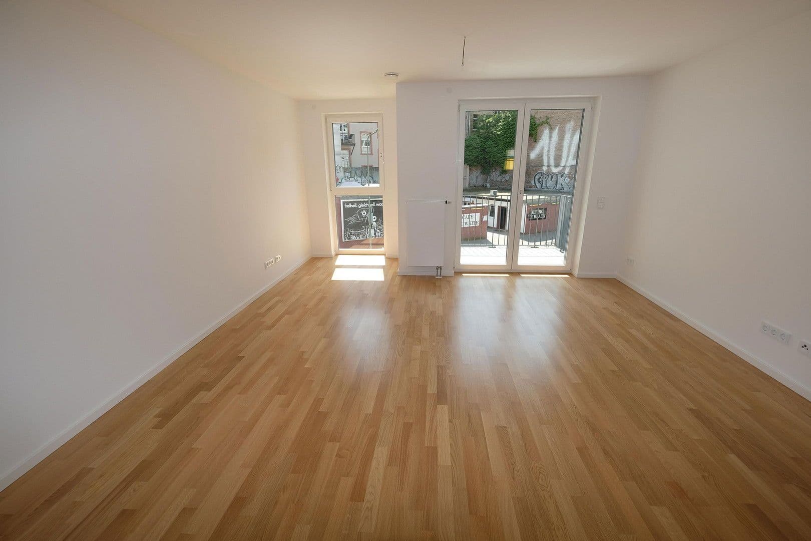 Prenájom bytu 2-izbový 61 m², Seilerstraße 7, Frankfurt am Main, Hesensko Prenájom bytu 2-izbový 61 m², Seilerstraße 7, Frankfurt am Main, Hesensko