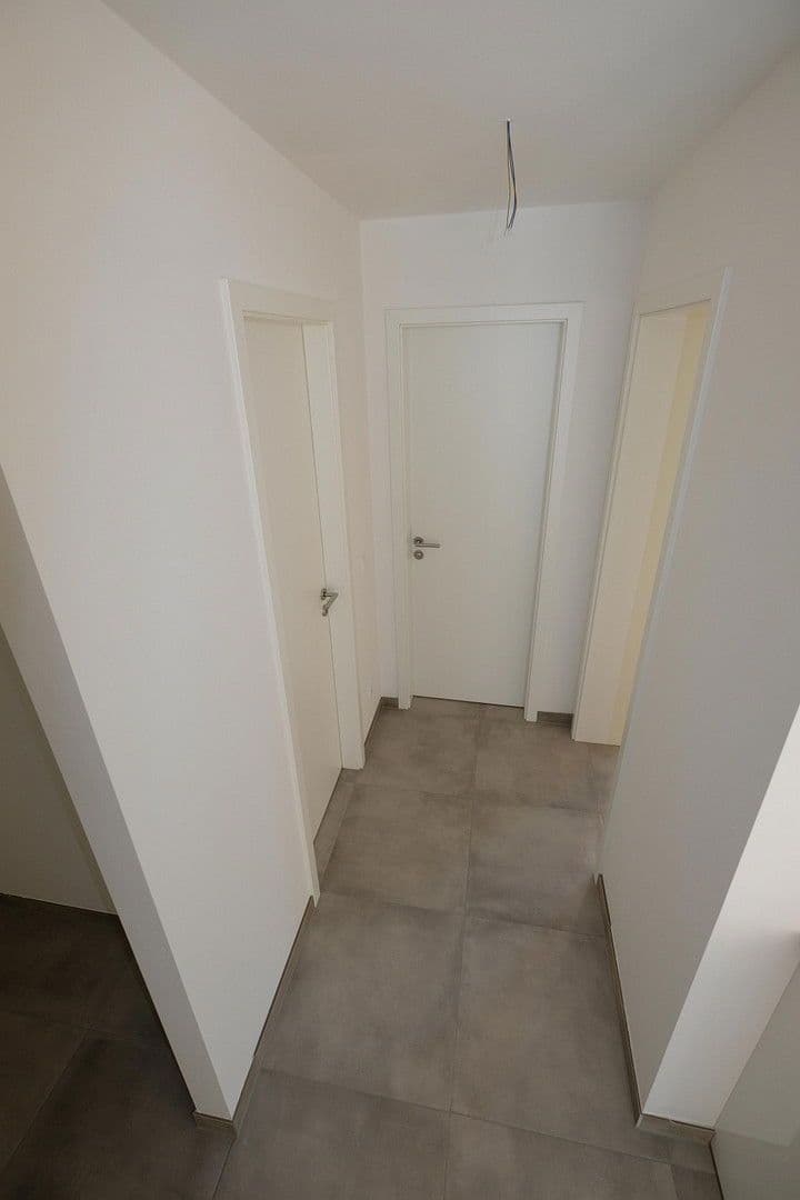 Prenájom bytu 2-izbový 61 m², Seilerstraße 7, Frankfurt am Main, Hesensko Prenájom bytu 2-izbový 61 m², Seilerstraße 7, Frankfurt am Main, Hesensko