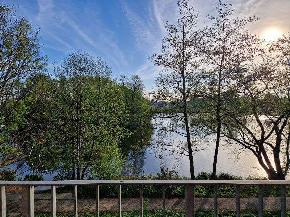 Prenájom bytu 3-izbový 200 m², Berlin, Berlín Prenájom bytu 3-izbový 200 m², Berlin, Berlín