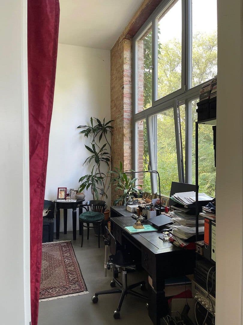 Prenájom bytu 3-izbový 200 m², Berlin, Berlín Prenájom bytu 3-izbový 200 m², Berlin, Berlín