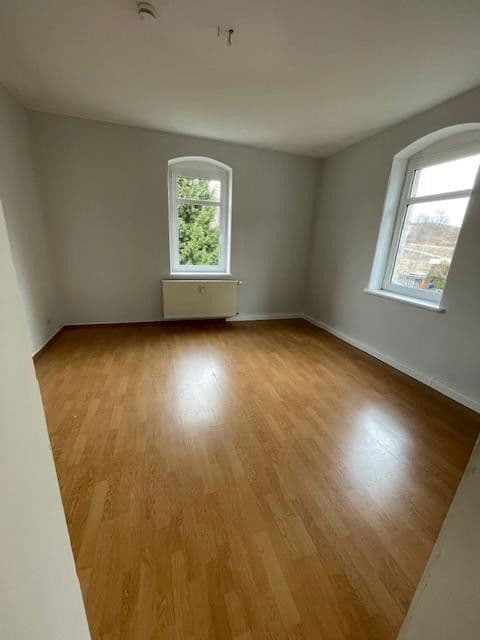 Prenájom bytu 4-izbový 98 m², Cornelius-Gurlitt Straße 8, Dresden, Sasko Prenájom bytu 4-izbový 98 m², Cornelius-Gurlitt Straße 8, Dresden, Sasko