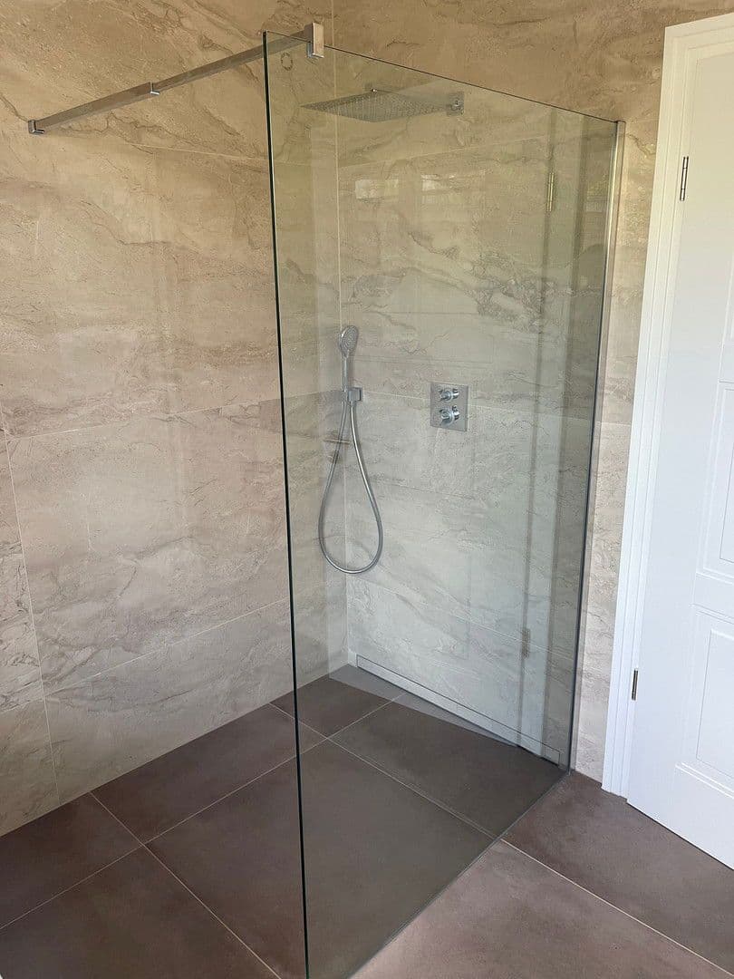 Prenájom bytu 3-izbový 105 m², Berlin, Berlín Prenájom bytu 3-izbový 105 m², Berlin, Berlín