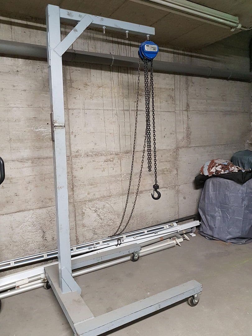 Prenájom nebytového priestoru 140 m², Saunstr.1, Mendig, Porýnie-Falcko Prenájom nebytového priestoru 140 m², Saunstr.1, Mendig, Porýnie-Falcko