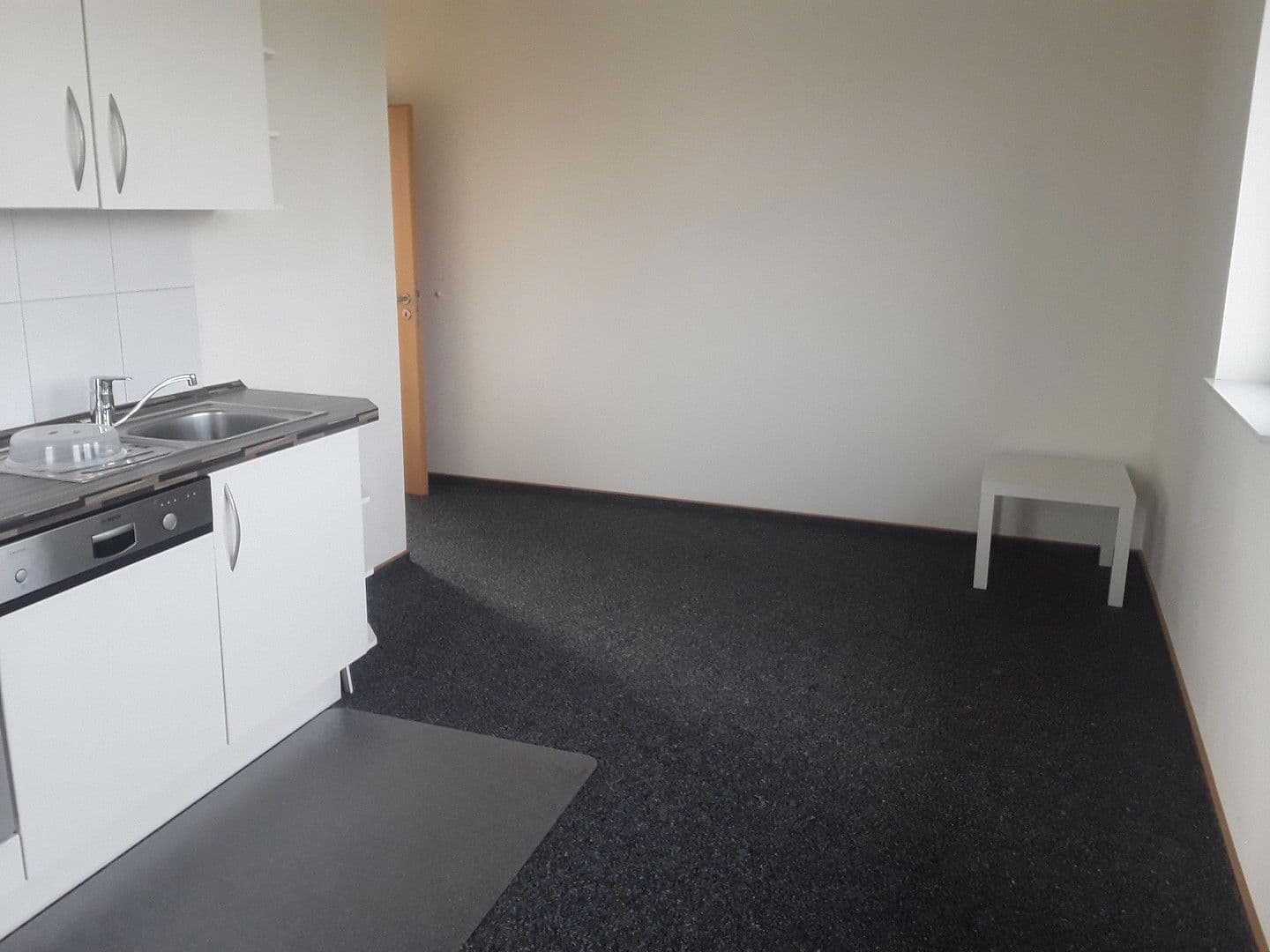 Prenájom kancelárie 258 m², Südbrookmerland, Dolné Sasko Prenájom kancelárie 258 m², Südbrookmerland, Dolné Sasko