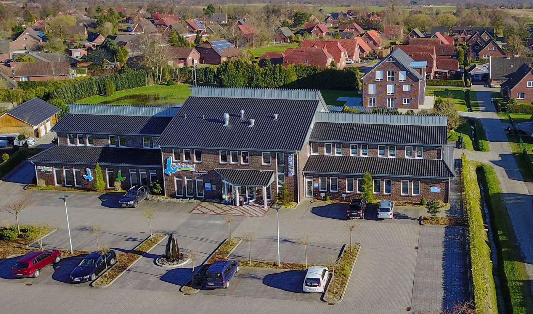 Prenájom kancelárie 258 m², Südbrookmerland, Dolné Sasko Prenájom kancelárie 258 m², Südbrookmerland, Dolné Sasko