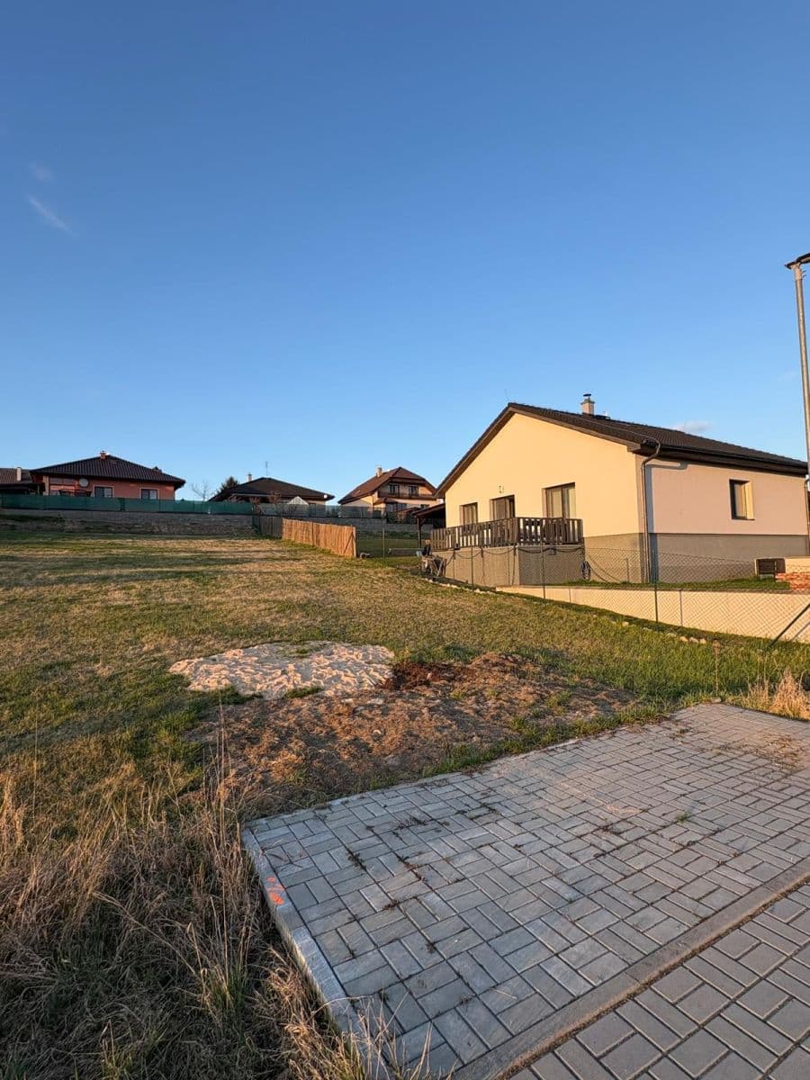 Predaj pozemku 812 m², K Potoku, Plaňany, Středočeský kraj Predaj pozemku 812 m², K Potoku, Plaňany, Středočeský kraj