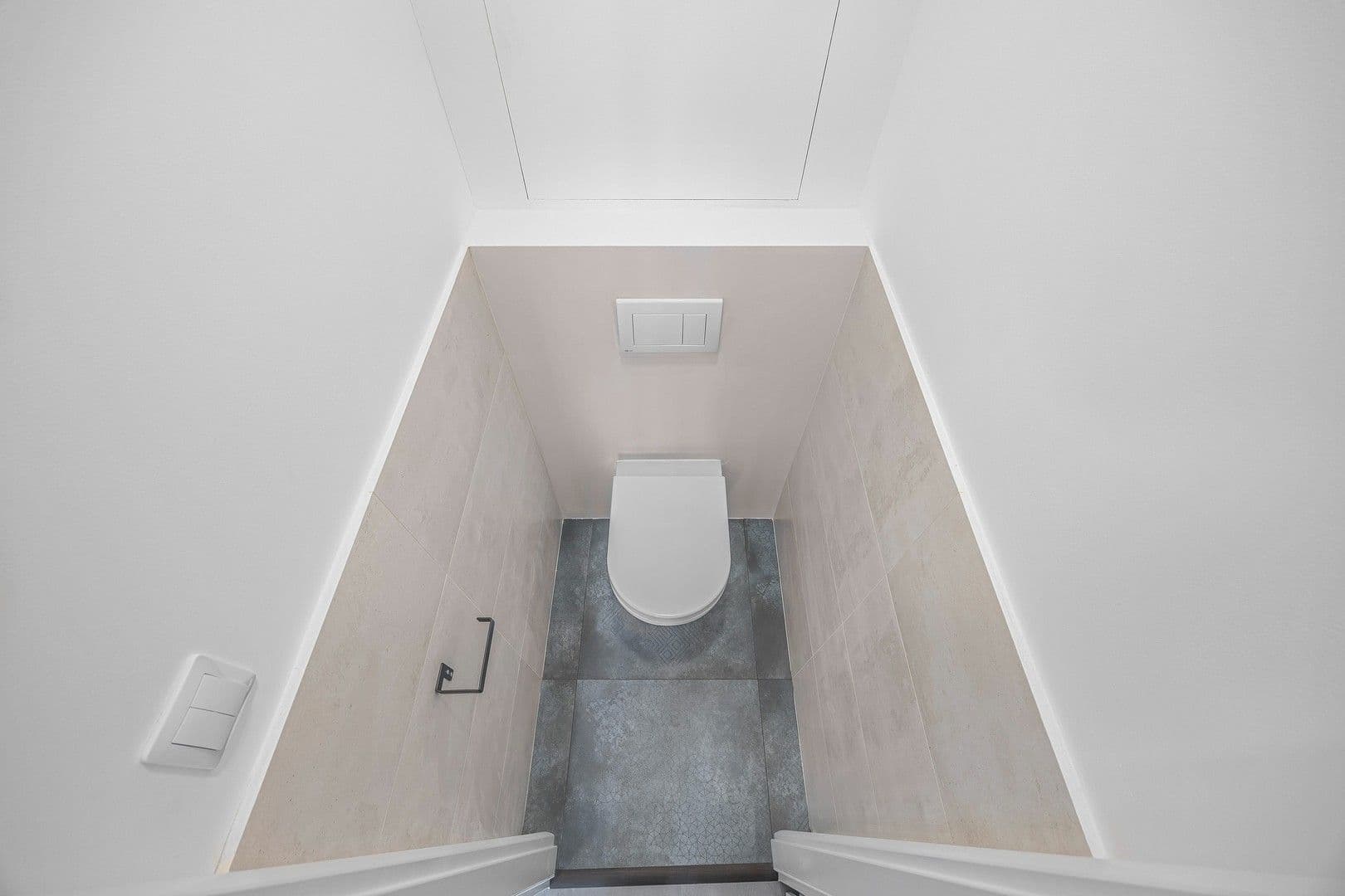 Prenájom bytu 3-izbový 72 m², Šiškova, Praha, Praha Prenájom bytu 3-izbový 72 m², Šiškova, Praha, Praha