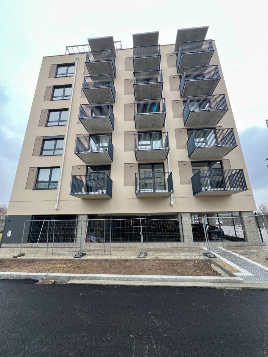 Prenájom bytu 2-izbový 40 m², Nádražní, Kralupy nad Vltavou, Středočeský kraj Prenájom bytu 2-izbový 40 m², Nádražní, Kralupy nad Vltavou, Středočeský kraj