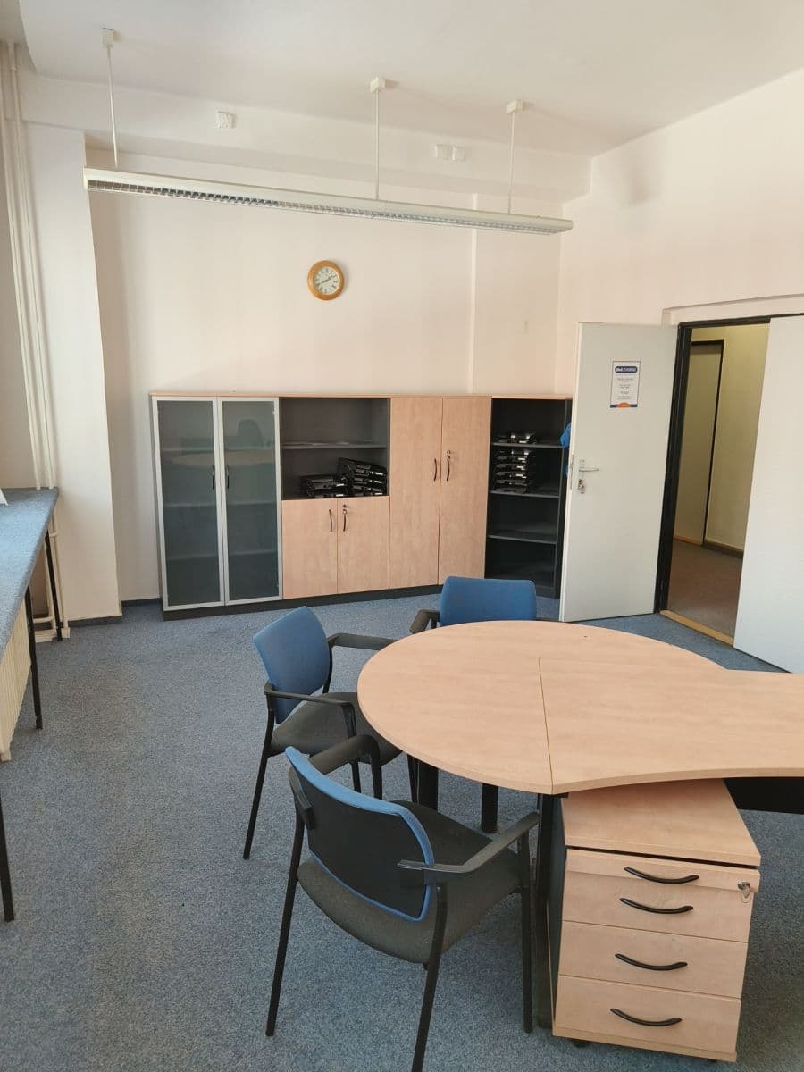 Prenájom kancelárie 26 m², Palachova, Náchod, Královéhradecký kraj Prenájom kancelárie 26 m², Palachova, Náchod, Královéhradecký kraj