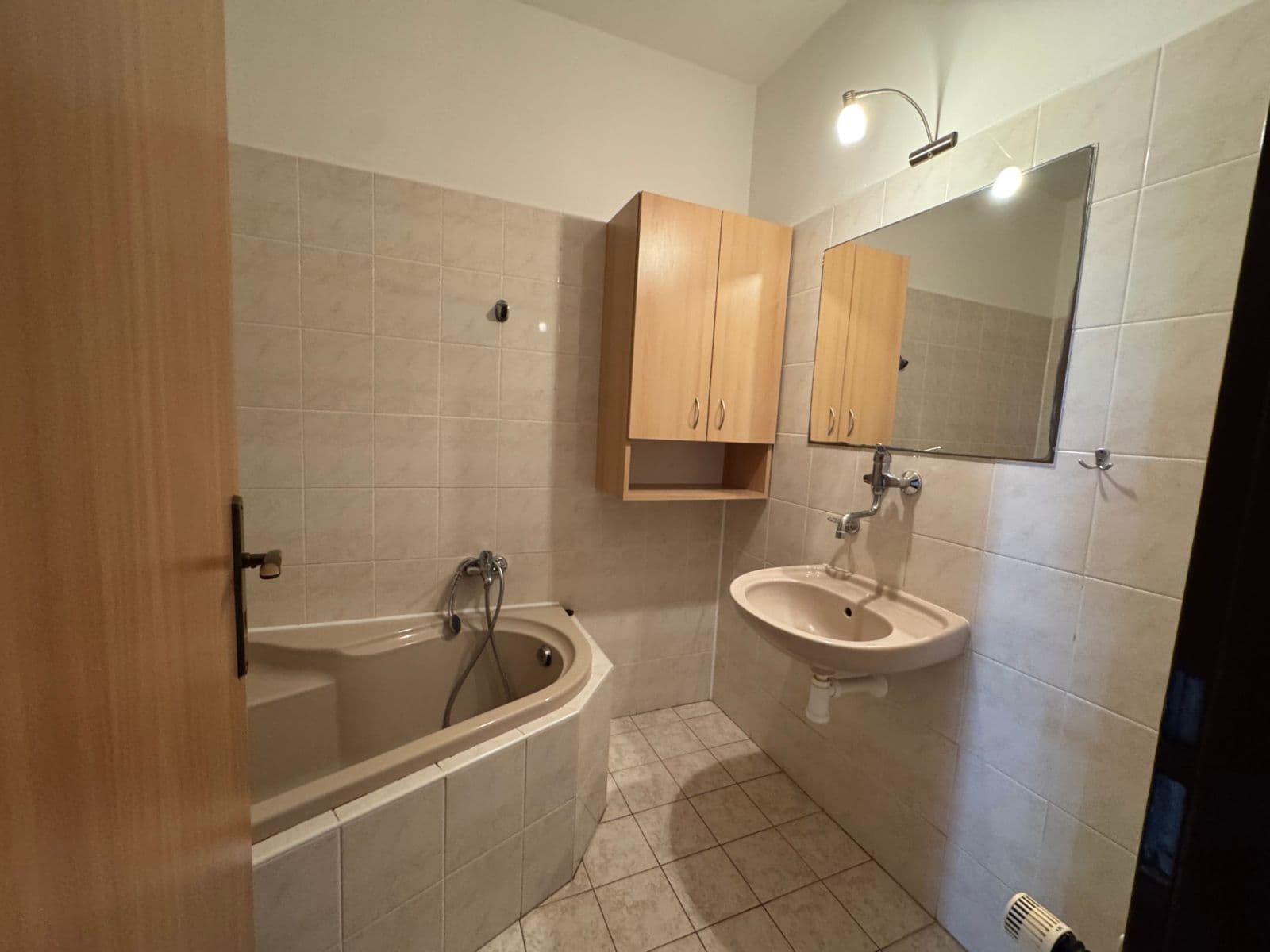 Prenájom bytu 1-izbový 39 m², Hausenská, Letohrad, Pardubický kraj Prenájom bytu 1-izbový 39 m², Hausenská, Letohrad, Pardubický kraj