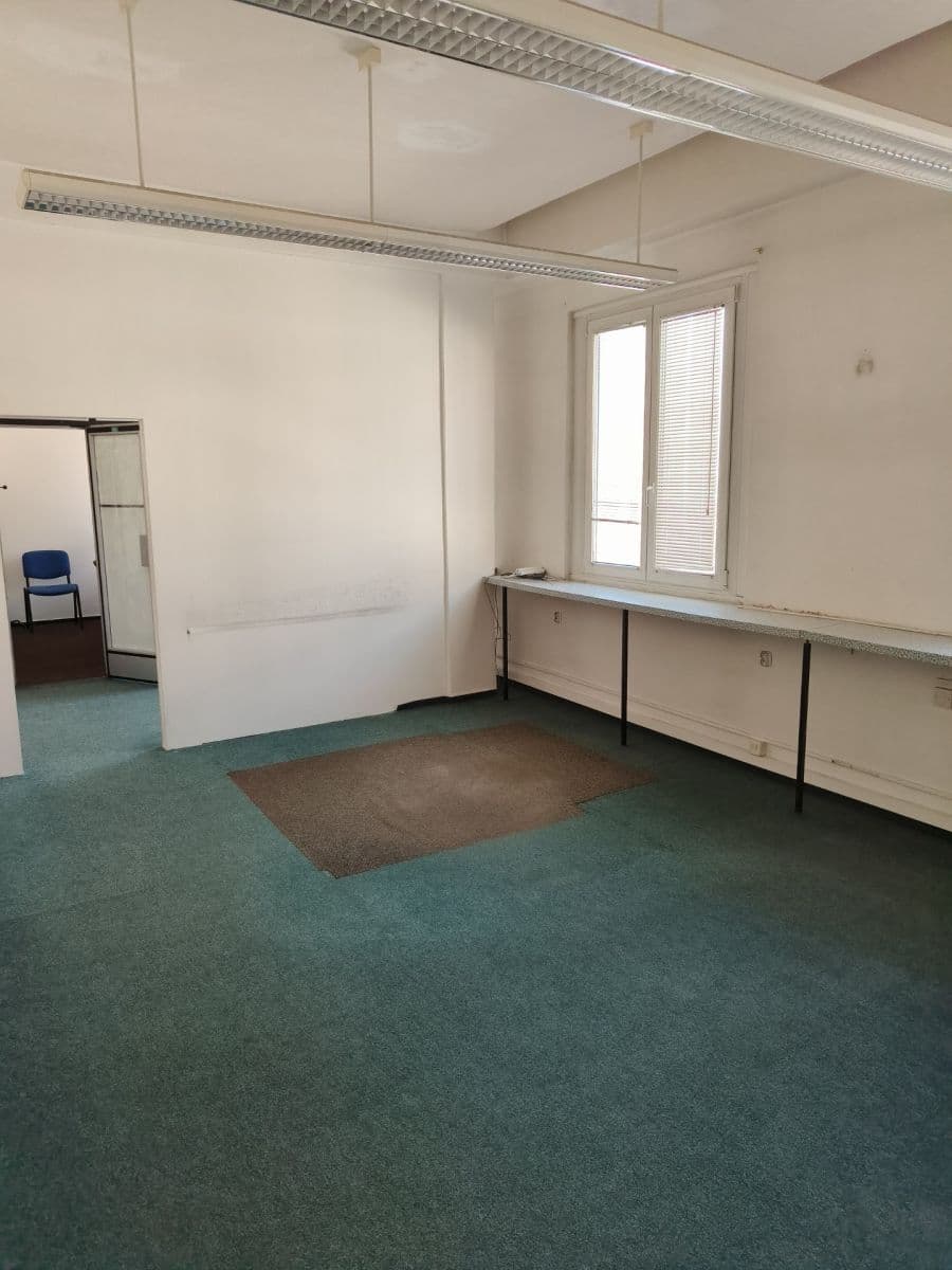 Prenájom kancelárie 48 m², Palachova, Náchod, Královéhradecký kraj Prenájom kancelárie 48 m², Palachova, Náchod, Královéhradecký kraj