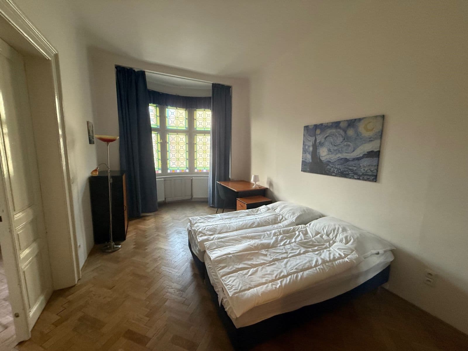 Prenájom bytu 3-izbový 103 m², Pod Karlovem, Praha, Praha Prenájom bytu 3-izbový 103 m², Pod Karlovem, Praha, Praha