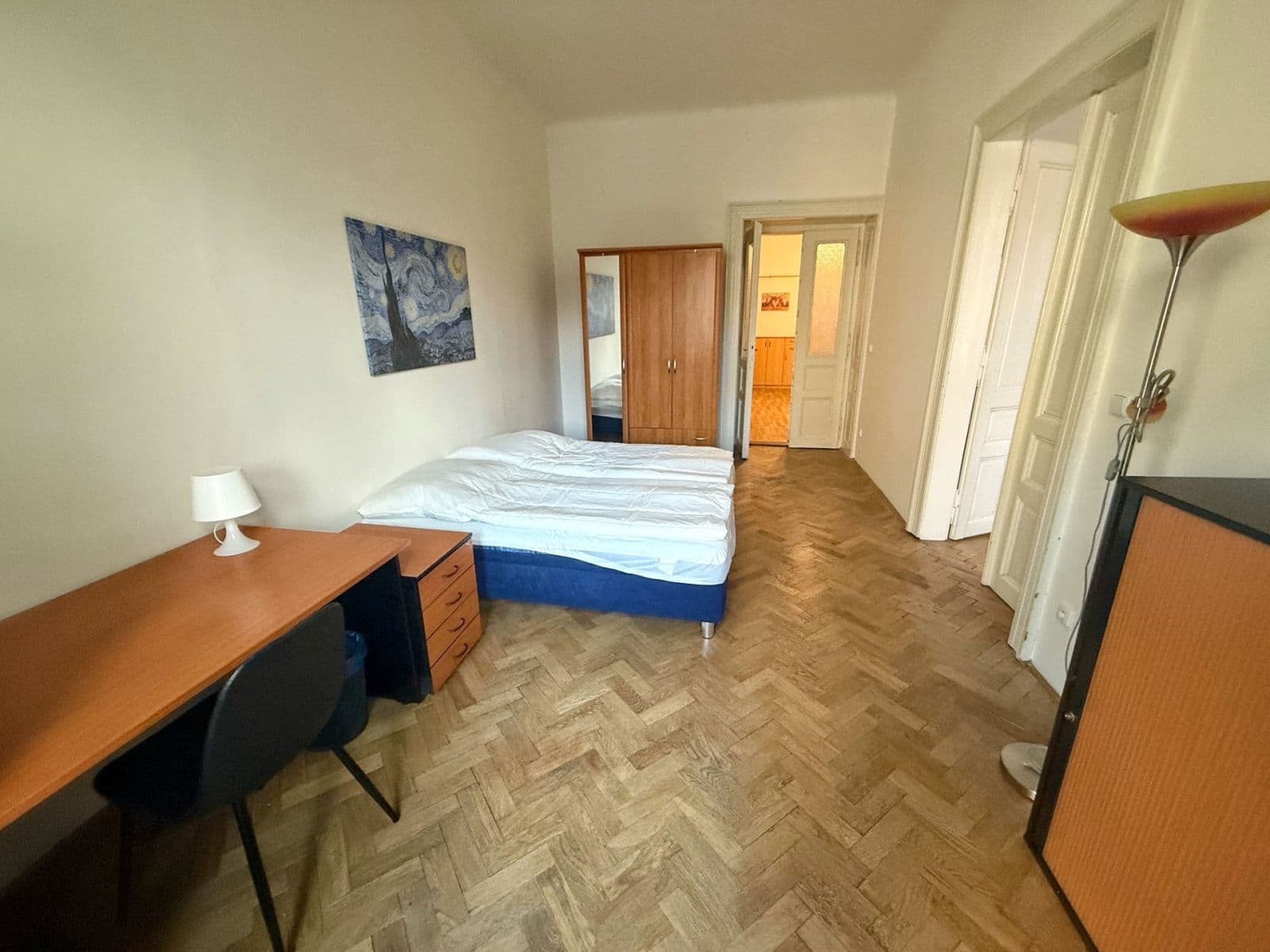 Prenájom bytu 3-izbový 103 m², Pod Karlovem, Praha, Praha Prenájom bytu 3-izbový 103 m², Pod Karlovem, Praha, Praha