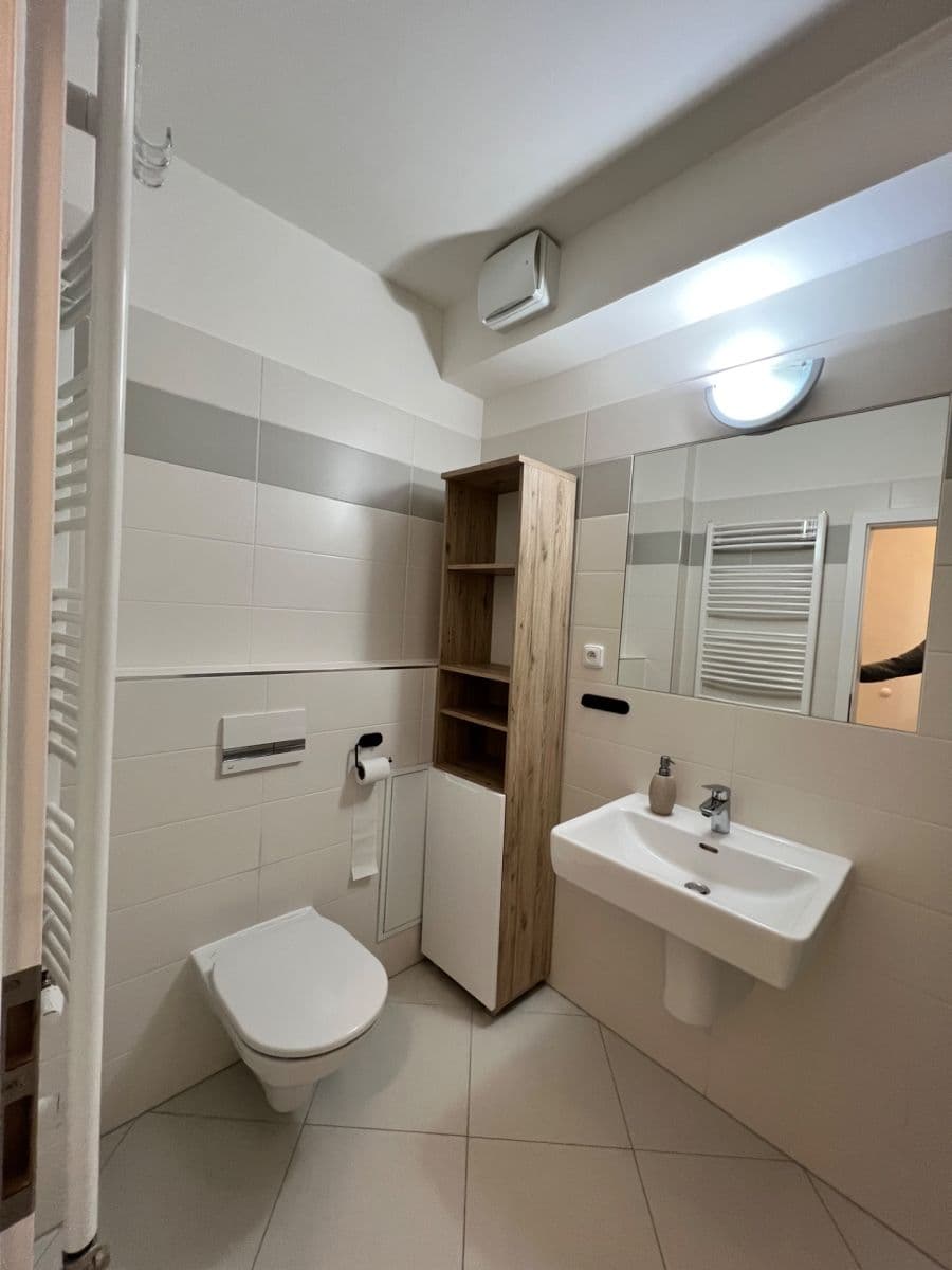 Predaj bytu 1-izbový 25 m², Honzíkova, Praha, Praha Predaj bytu 1-izbový 25 m², Honzíkova, Praha, Praha