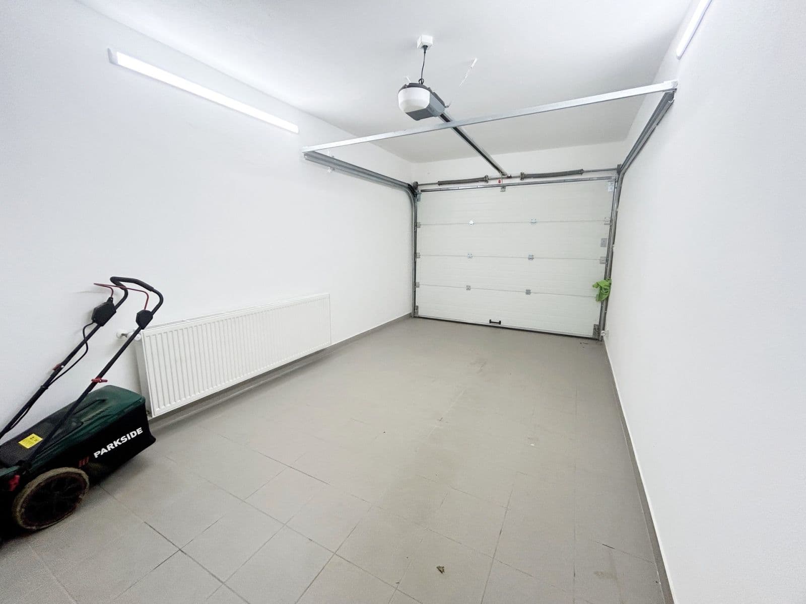 Prenájom domu 105 m², pozemek 80 m², Družstevní, Nehvizdy, Středočeský kraj Prenájom domu 105 m², pozemek 80 m², Družstevní, Nehvizdy, Středočeský kraj