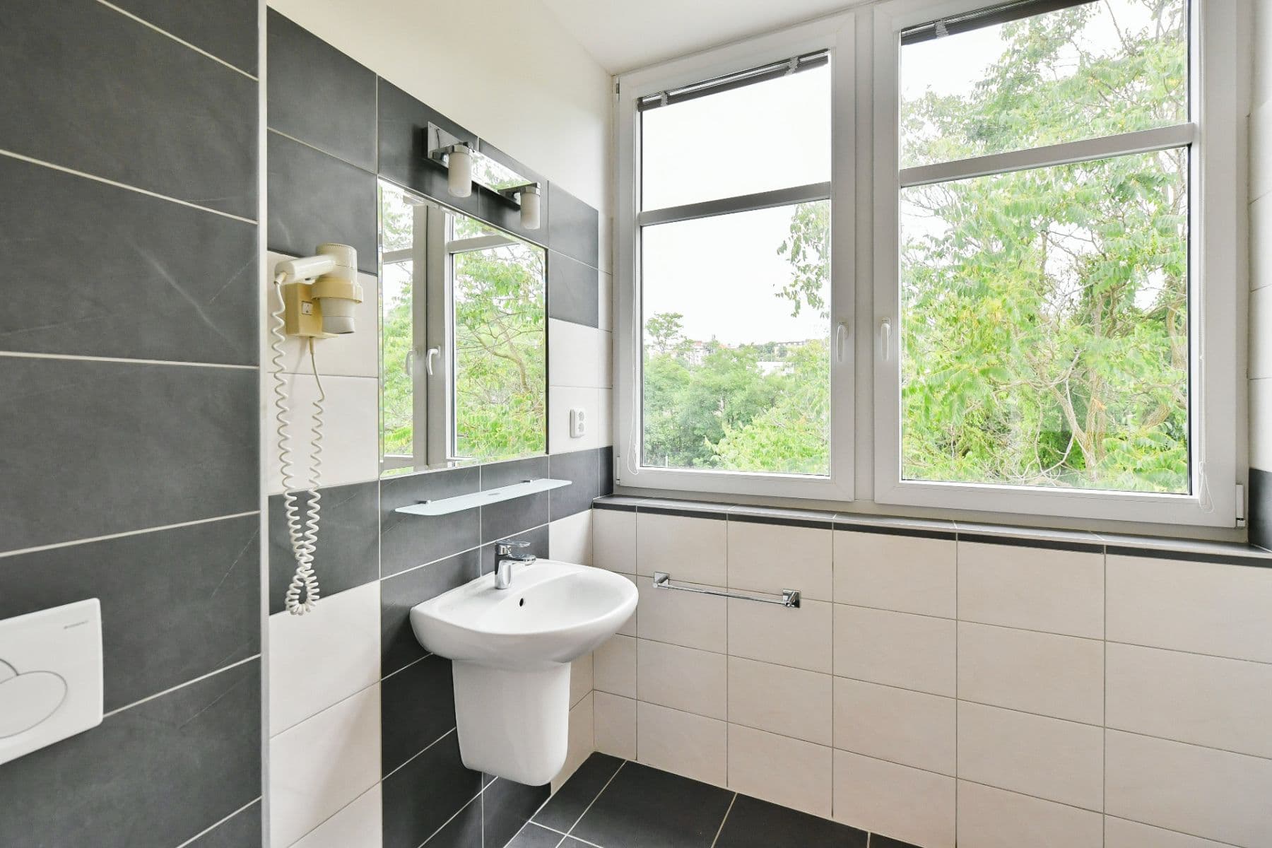 Prenájom bytu 1-izbový 24 m², Na Ostrůvku, Praha, Praha Prenájom bytu 1-izbový 24 m², Na Ostrůvku, Praha, Praha