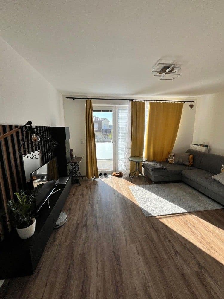 Prenájom bytu 2-izbový 53 m², Topolová, Olomouc, Olomoucký kraj Prenájom bytu 2-izbový 53 m², Topolová, Olomouc, Olomoucký kraj