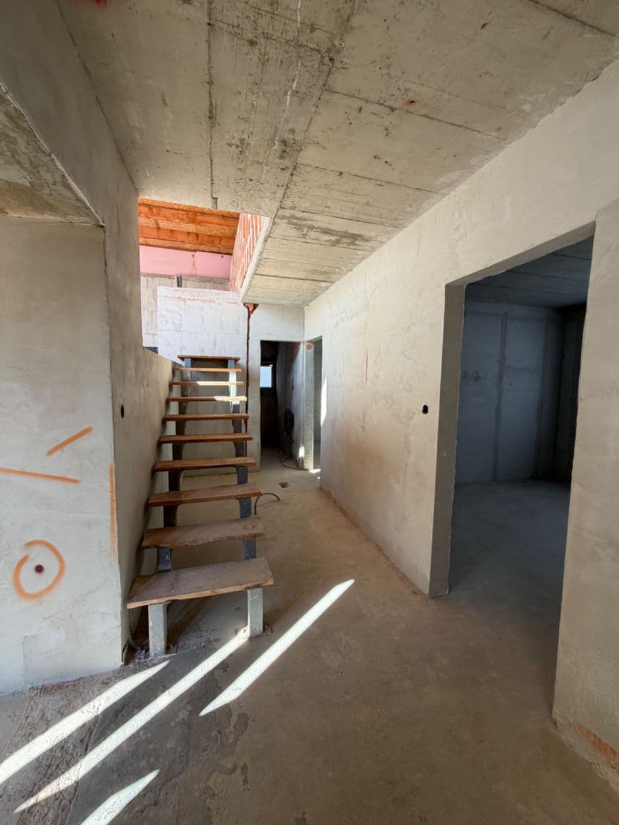 Predaj domu 257 m², pozemek 416 m², Námestovo, Žilinský kraj Predaj domu 257 m², pozemek 416 m², Námestovo, Žilinský kraj