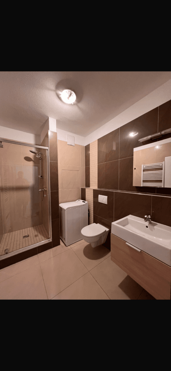 Prenájom bytu 1-izbový 38 m², Staré Grunty, Karlova Ves, Bratislavský kraj Prenájom bytu 1-izbový 38 m², Staré Grunty, Karlova Ves, Bratislavský kraj