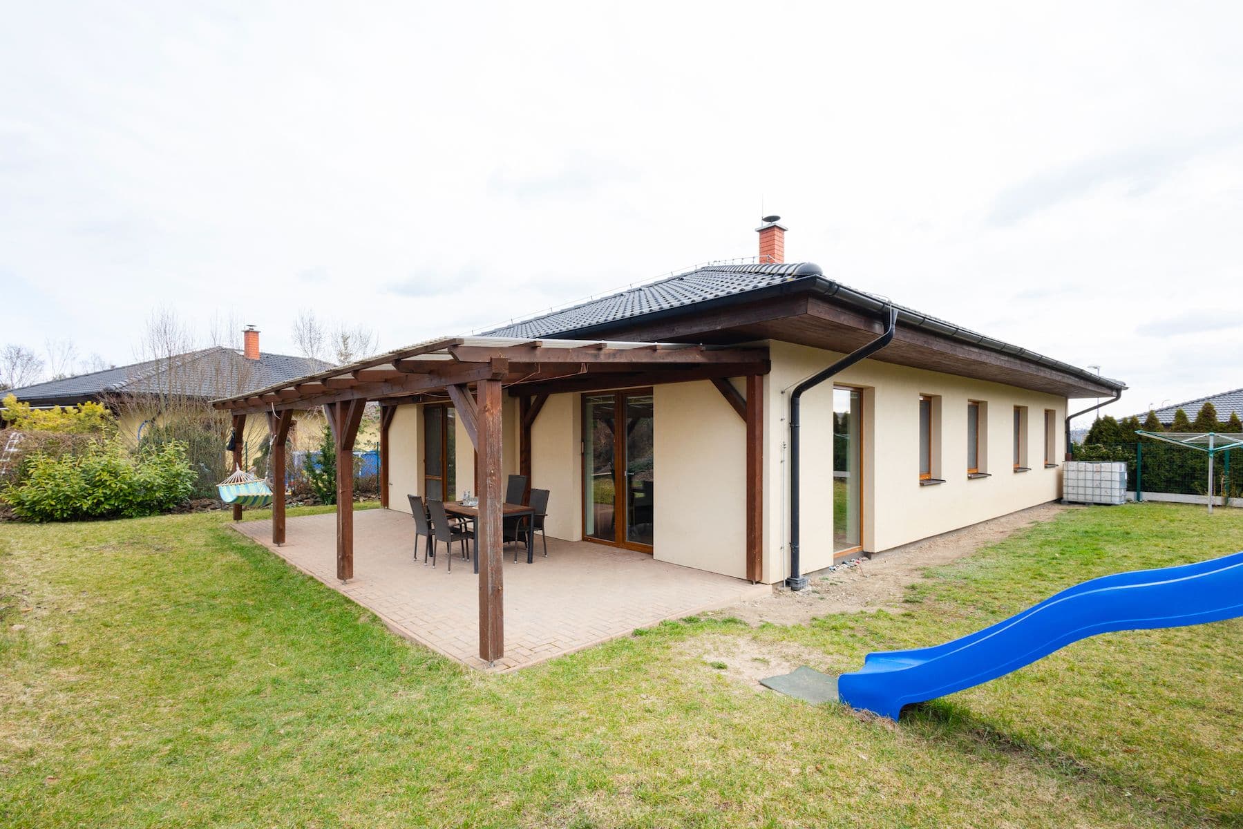 Predaj domu 127 m², pozemek 942 m², Dobříšská, Mníšek pod Brdy, Středočeský kraj Predaj domu 127 m², pozemek 942 m², Dobříšská, Mníšek pod Brdy, Středočeský kraj