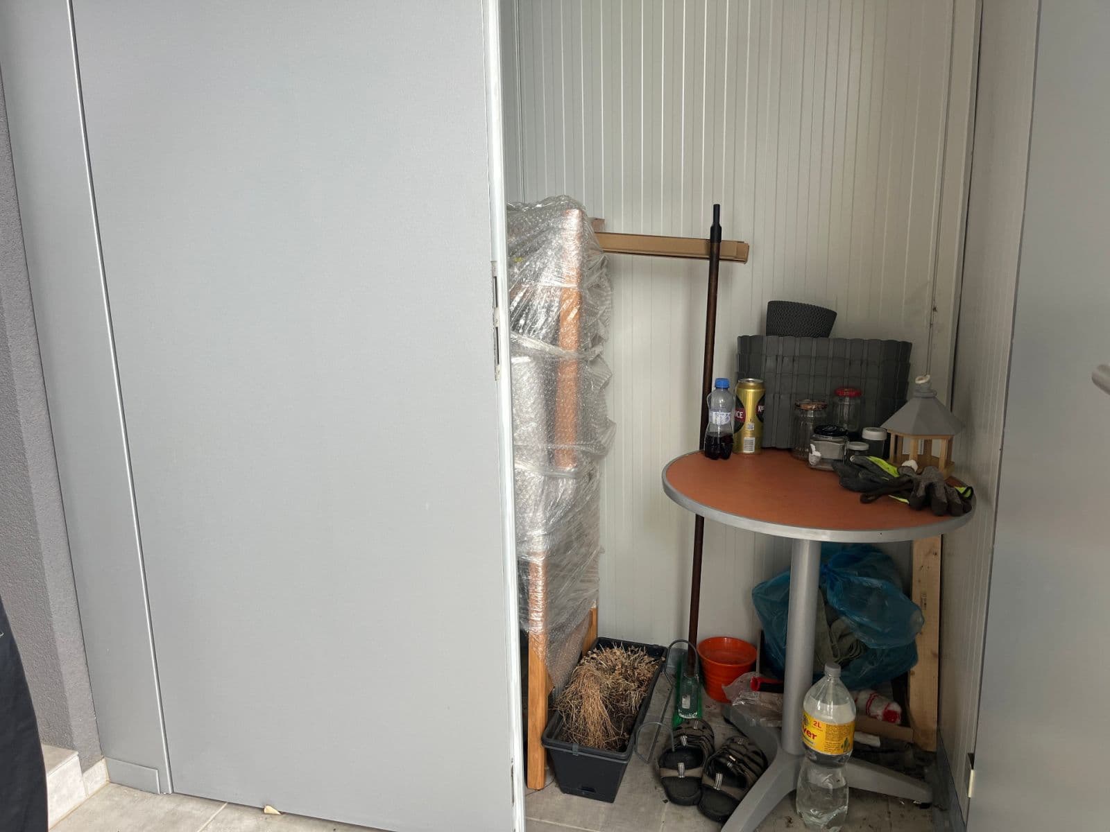 Prenájom bytu 2-izbový 70 m², Mezi Vodami, Praha, Praha Prenájom bytu 2-izbový 70 m², Mezi Vodami, Praha, Praha