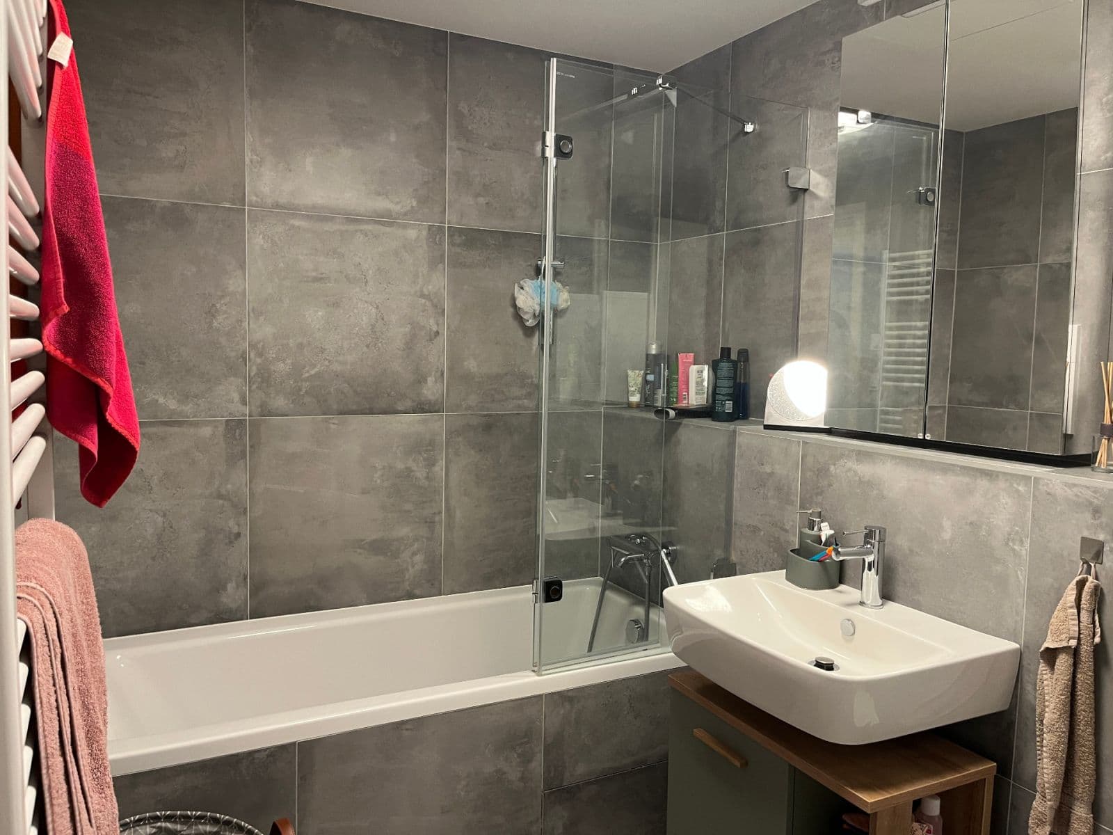 Prenájom bytu 2-izbový 70 m², Mezi Vodami, Praha, Praha Prenájom bytu 2-izbový 70 m², Mezi Vodami, Praha, Praha