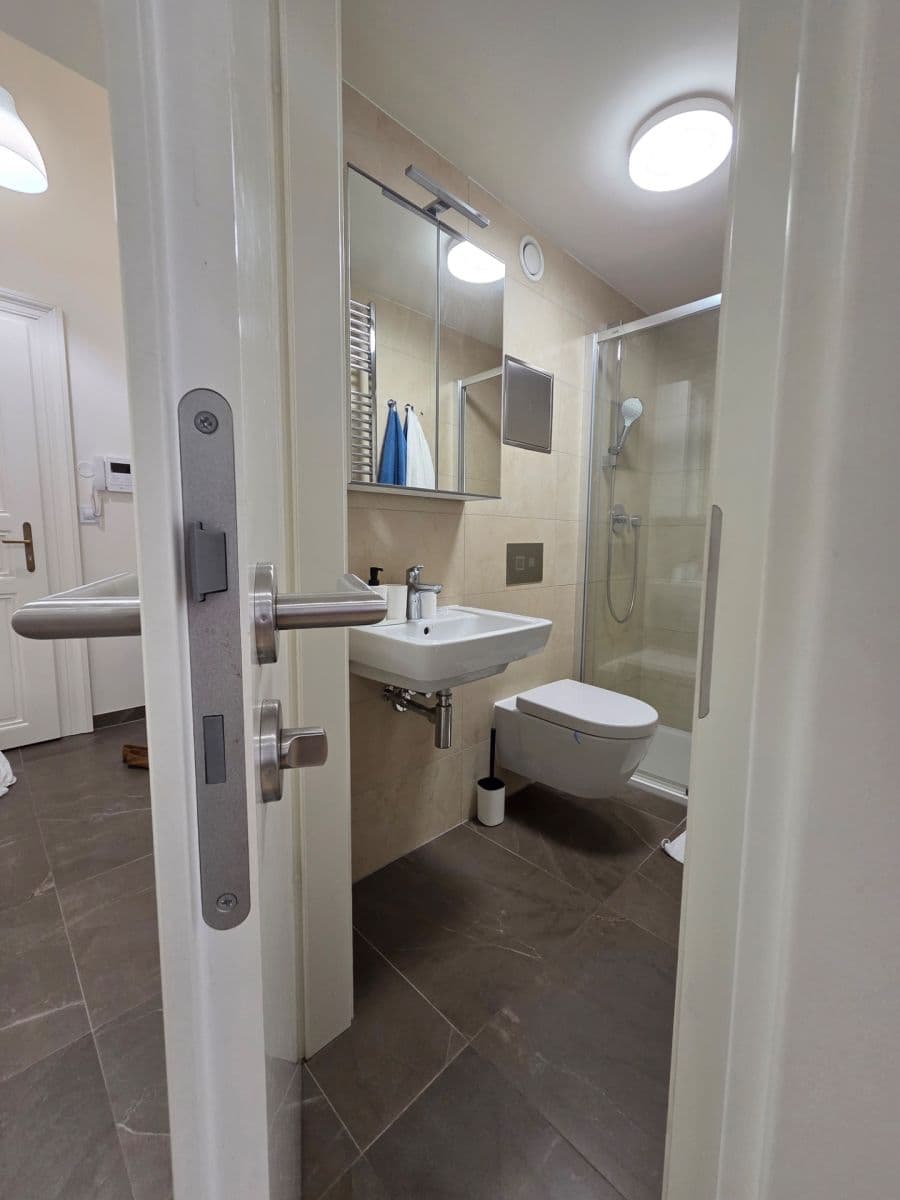 Predaj bytu 1-izbový 28 m², Legerova, Praha, Praha Predaj bytu 1-izbový 28 m², Legerova, Praha, Praha