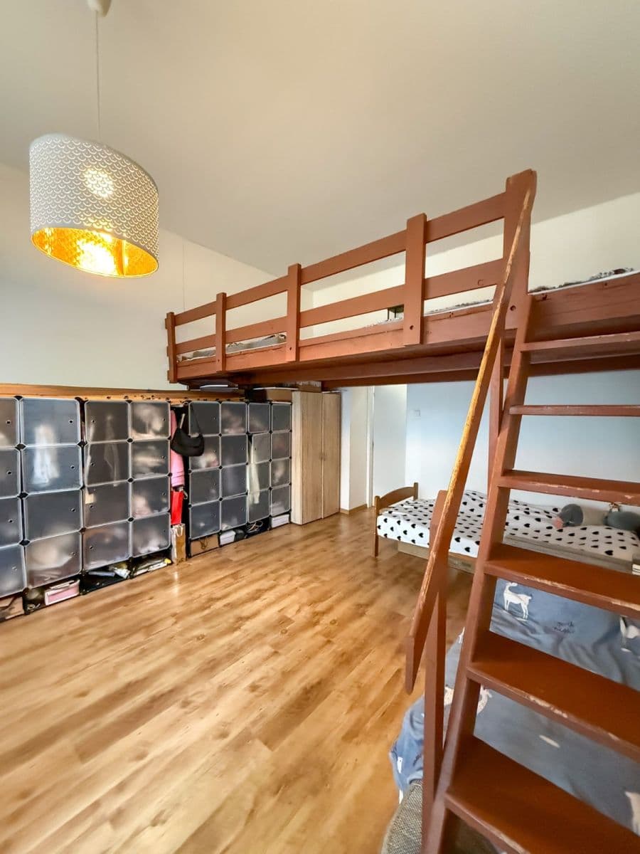 Prenájom bytu 1-izbový 42 m², Husitská, Praha, Praha Prenájom bytu 1-izbový 42 m², Husitská, Praha, Praha