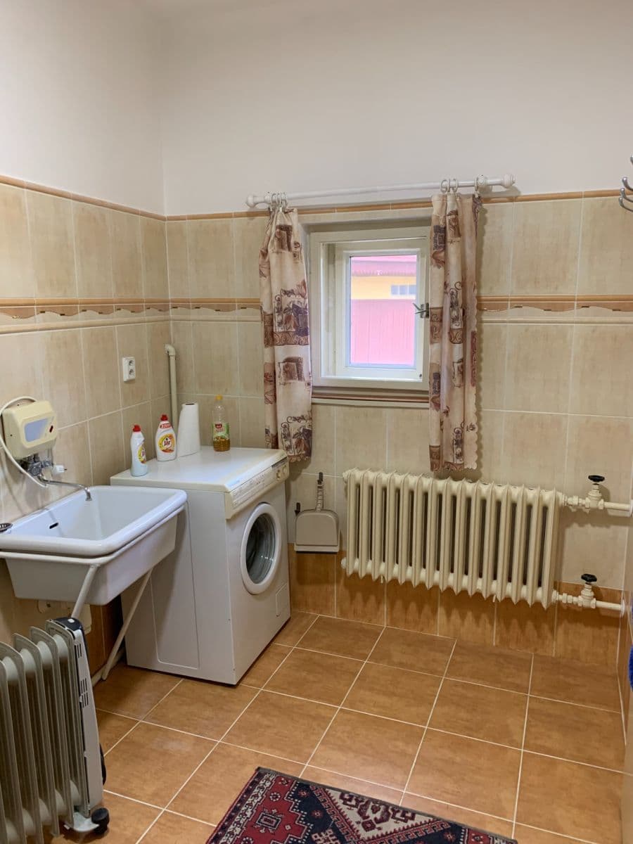 Predaj domu 127 m², pozemek 1.083 m², Vracovská, Bzenec, Jihomoravský kraj Predaj domu 127 m², pozemek 1.083 m², Vracovská, Bzenec, Jihomoravský kraj