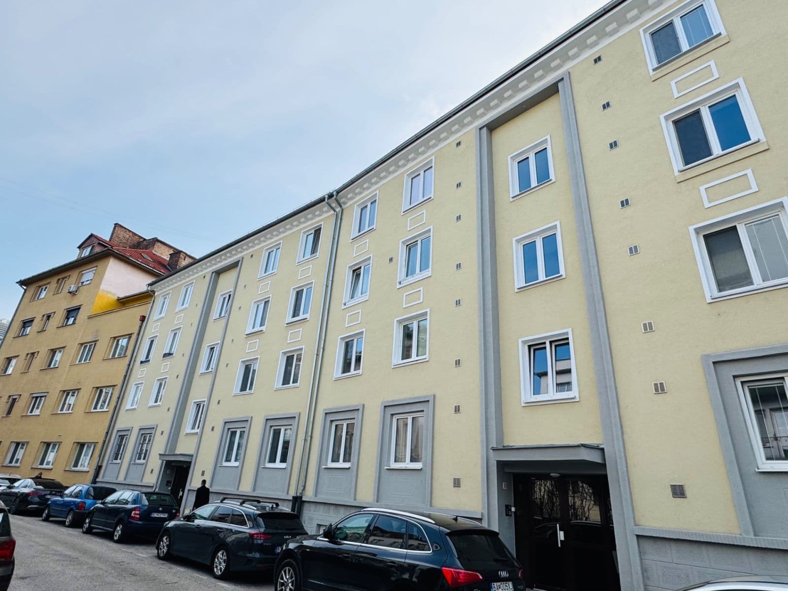 Prenájom bytu 2-izbový 55 m², Šoltésovej, Bratislava - mestská časť Staré Mesto, Bratislavský kraj Prenájom bytu 2-izbový 55 m², Šoltésovej, Bratislava - mestská časť Staré Mesto, Bratislavský kraj