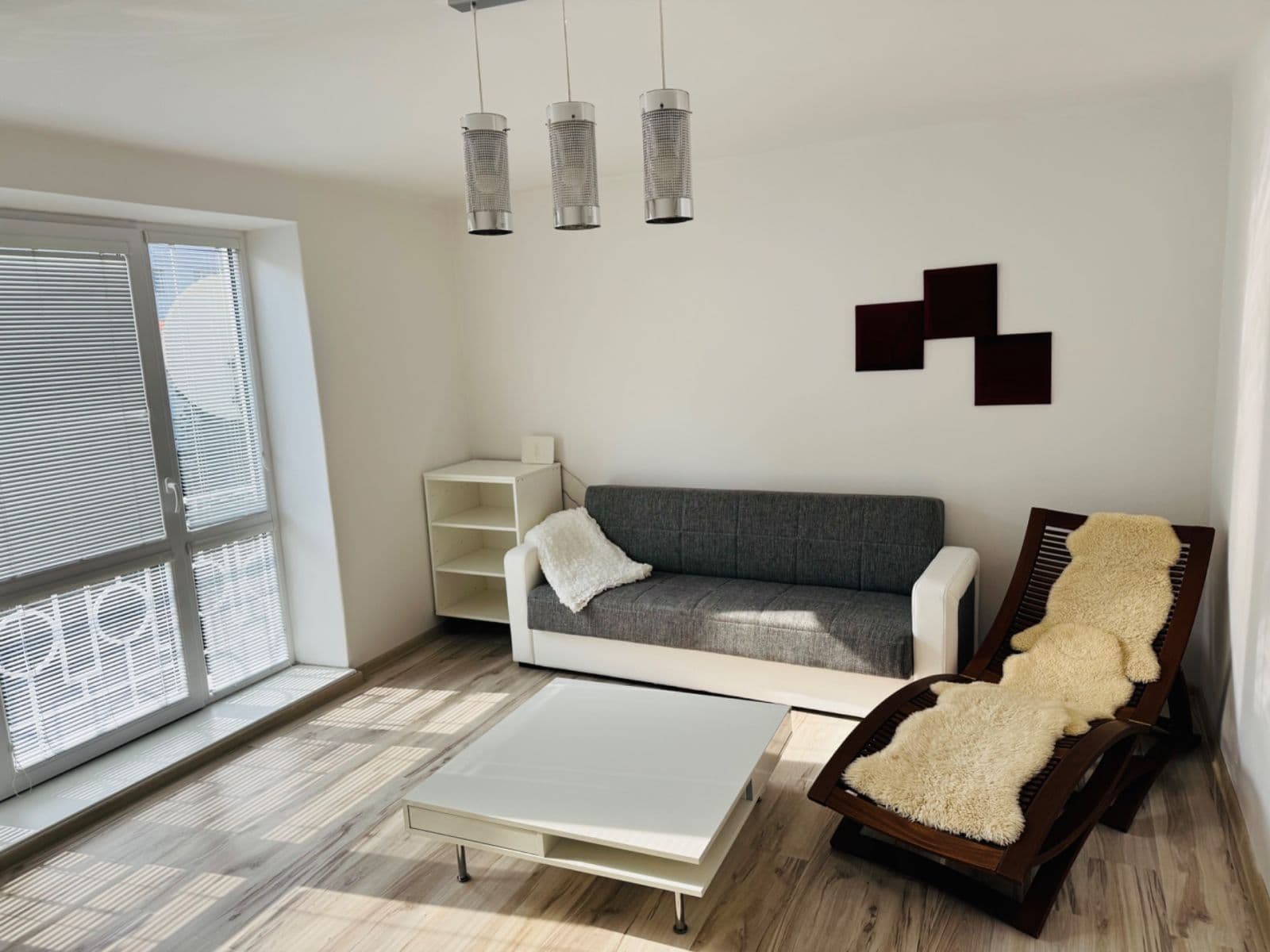 Prenájom bytu 2-izbový 55 m², Šoltésovej, Bratislava - mestská časť Staré Mesto, Bratislavský kraj Prenájom bytu 2-izbový 55 m², Šoltésovej, Bratislava - mestská časť Staré Mesto, Bratislavský kraj