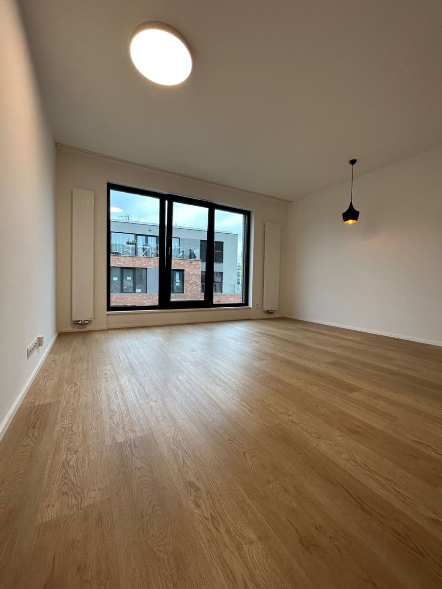 Prenájom bytu 2-izbový 59 m², Michelská, Praha, Praha Prenájom bytu 2-izbový 59 m², Michelská, Praha, Praha