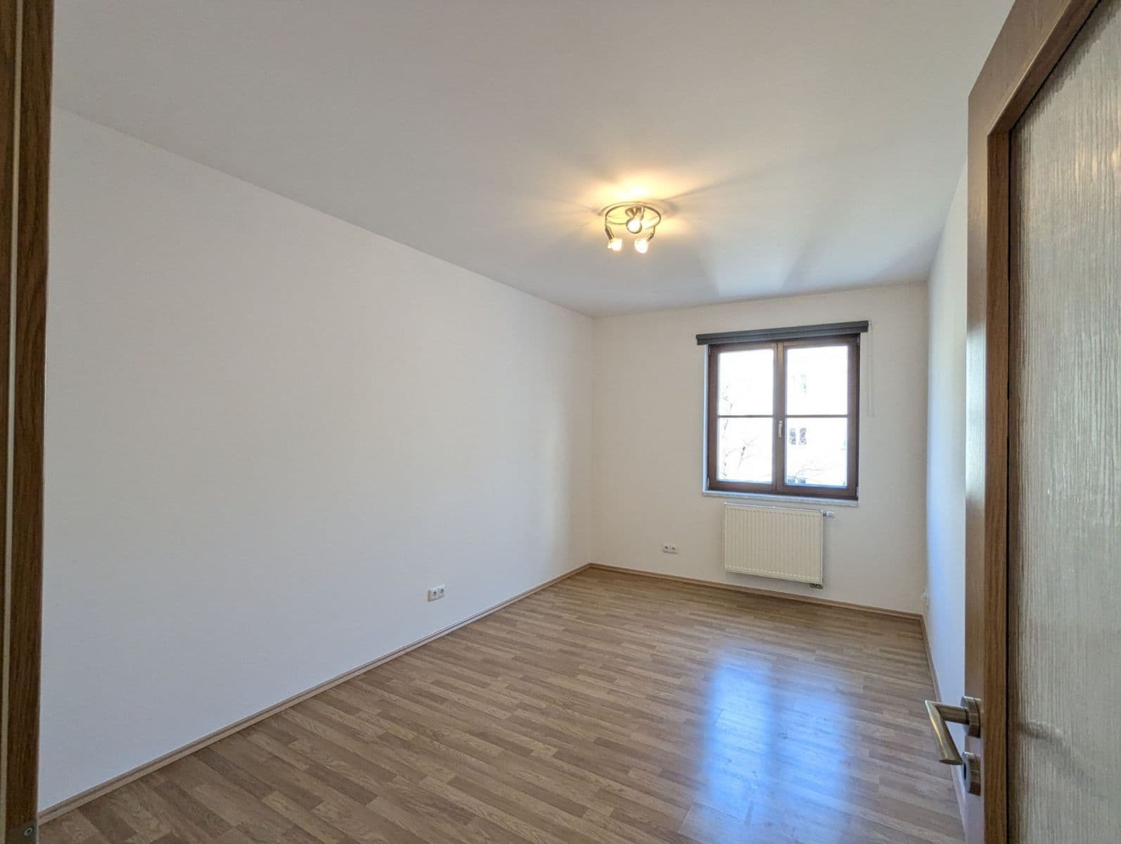 Prenájom bytu 3-izbový 85 m², Lidická, Praha, Praha Prenájom bytu 3-izbový 85 m², Lidická, Praha, Praha