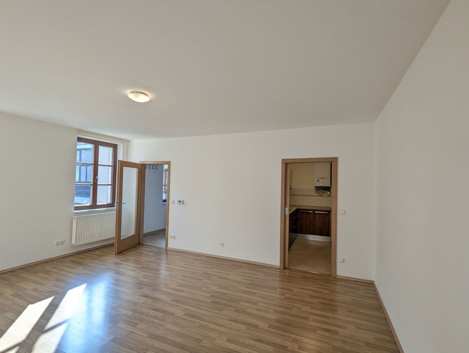 Prenájom bytu 3-izbový 85 m², Lidická, Praha, Praha Prenájom bytu 3-izbový 85 m², Lidická, Praha, Praha