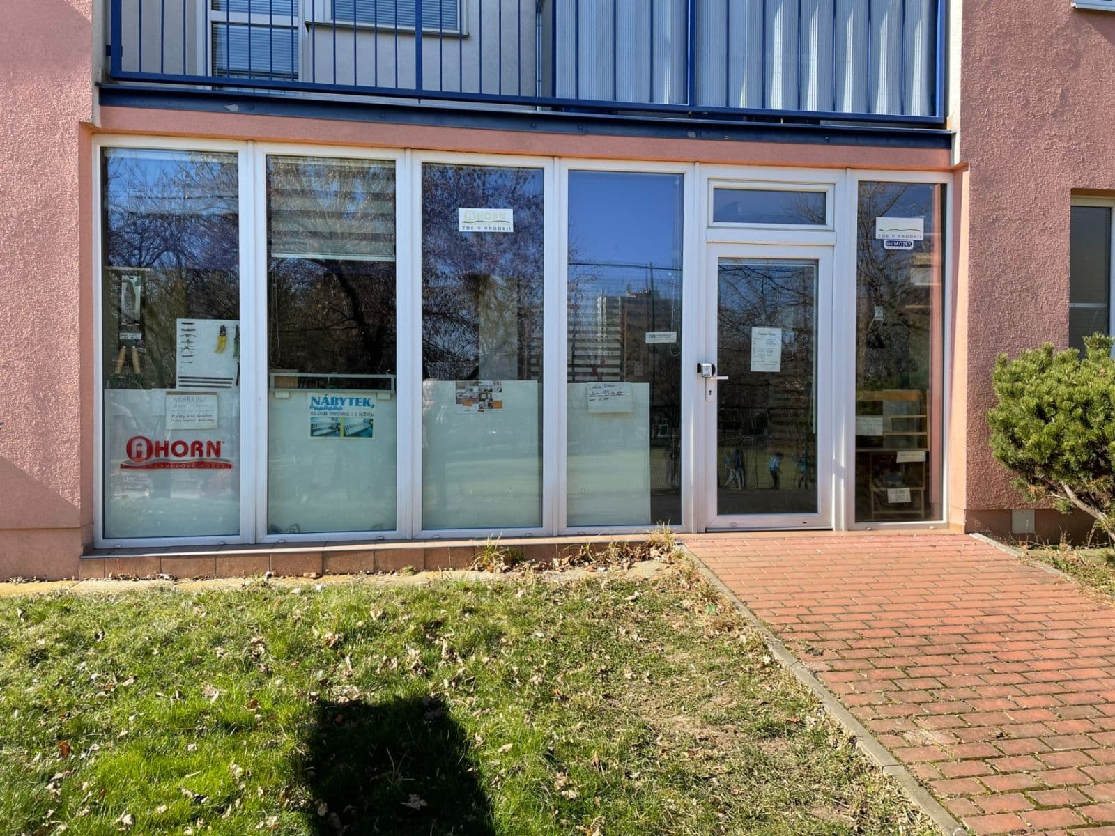 Prenájom nebytového priestoru 33 m², Konstantinova, Praha, Praha Prenájom nebytového priestoru 33 m², Konstantinova, Praha, Praha