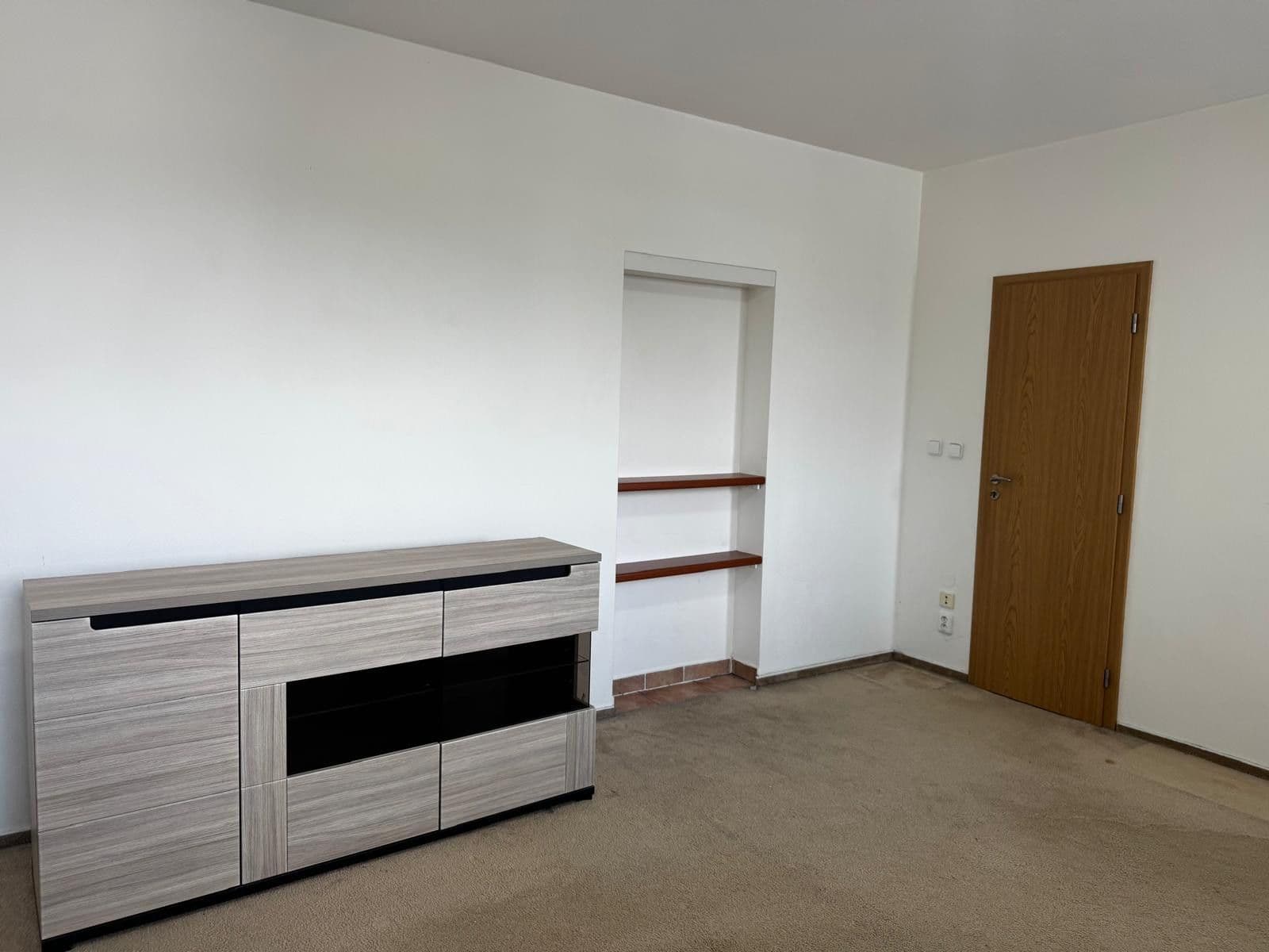 Prenájom bytu 1-izbový 37 m², Högrova, Brno, Jihomoravský kraj Prenájom bytu 1-izbový 37 m², Högrova, Brno, Jihomoravský kraj