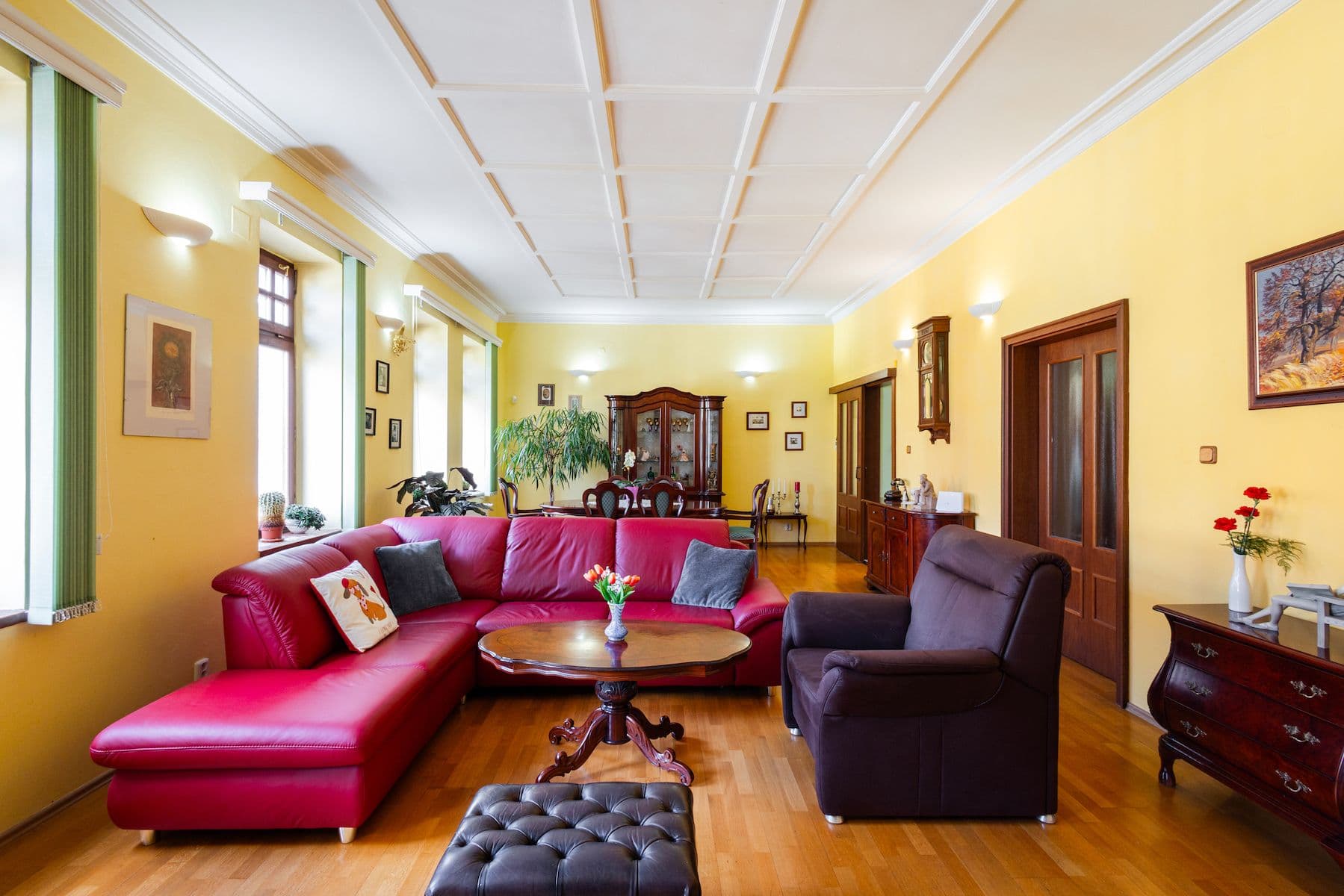 Predaj domu 378 m², pozemek 385 m², Poděbradova, Chomutov, Ústecký kraj Predaj domu 378 m², pozemek 385 m², Poděbradova, Chomutov, Ústecký kraj