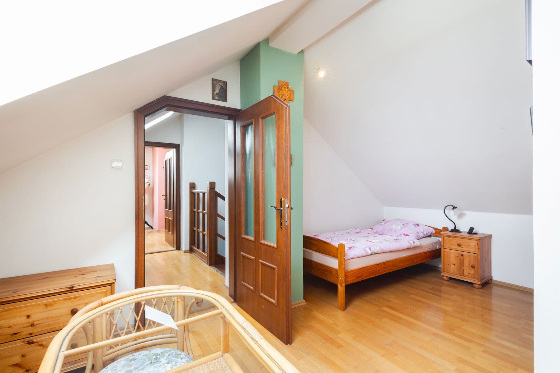 Predaj domu 378 m², pozemek 385 m², Poděbradova, Chomutov, Ústecký kraj Predaj domu 378 m², pozemek 385 m², Poděbradova, Chomutov, Ústecký kraj