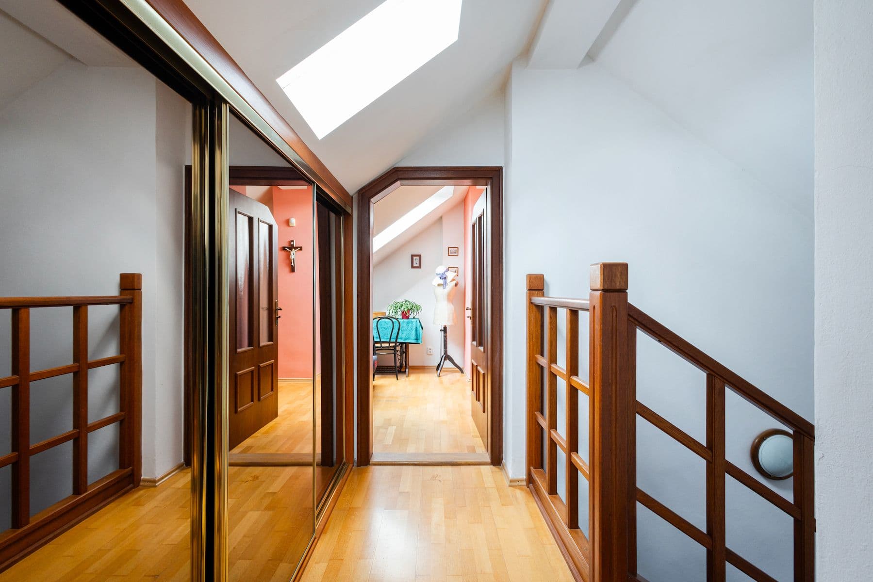 Predaj domu 378 m², pozemek 385 m², Poděbradova, Chomutov, Ústecký kraj Predaj domu 378 m², pozemek 385 m², Poděbradova, Chomutov, Ústecký kraj