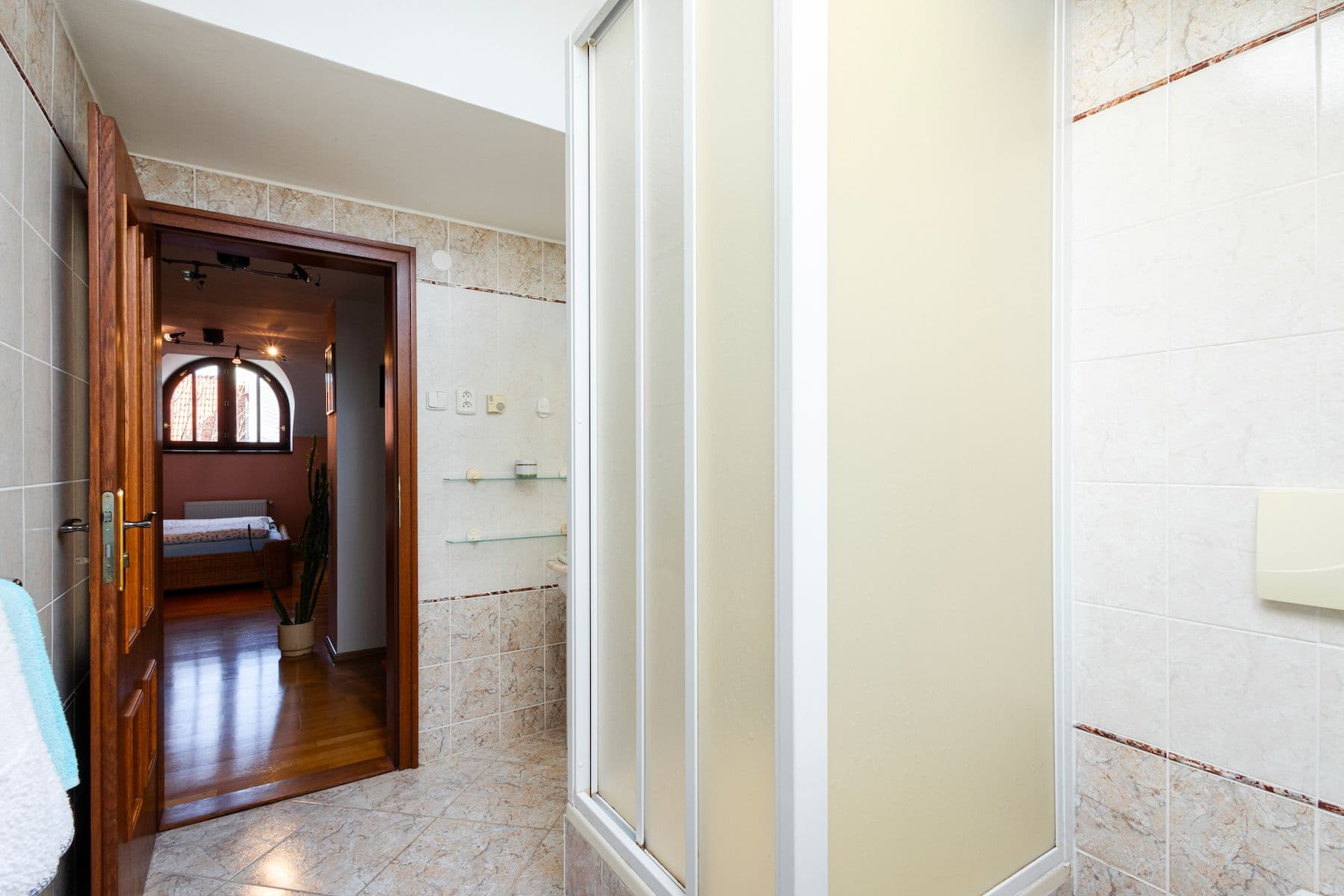 Predaj domu 378 m², pozemek 385 m², Poděbradova, Chomutov, Ústecký kraj Predaj domu 378 m², pozemek 385 m², Poděbradova, Chomutov, Ústecký kraj