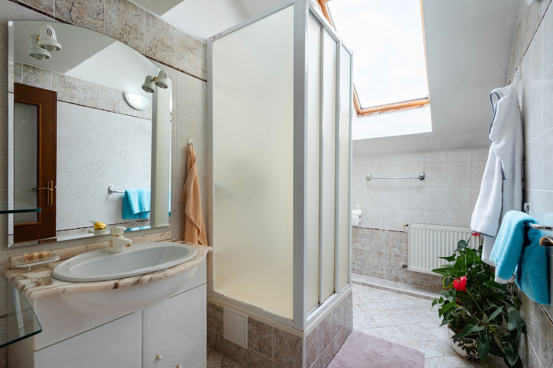 Predaj domu 378 m², pozemek 385 m², Poděbradova, Chomutov, Ústecký kraj Predaj domu 378 m², pozemek 385 m², Poděbradova, Chomutov, Ústecký kraj