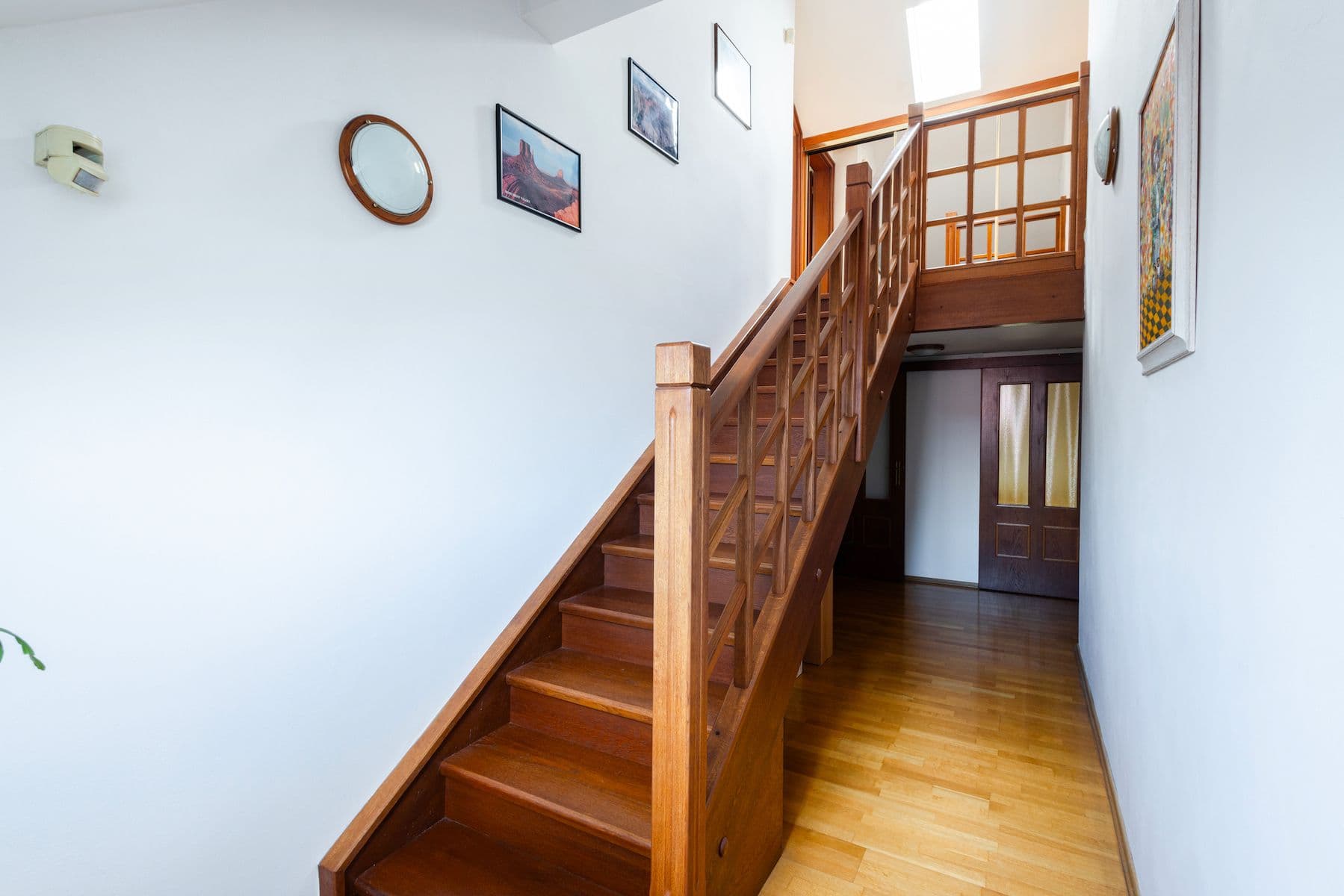 Predaj domu 378 m², pozemek 385 m², Poděbradova, Chomutov, Ústecký kraj Predaj domu 378 m², pozemek 385 m², Poděbradova, Chomutov, Ústecký kraj