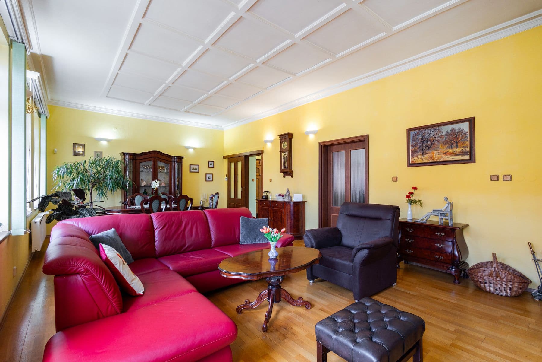 Predaj domu 378 m², pozemek 385 m², Poděbradova, Chomutov, Ústecký kraj Predaj domu 378 m², pozemek 385 m², Poděbradova, Chomutov, Ústecký kraj