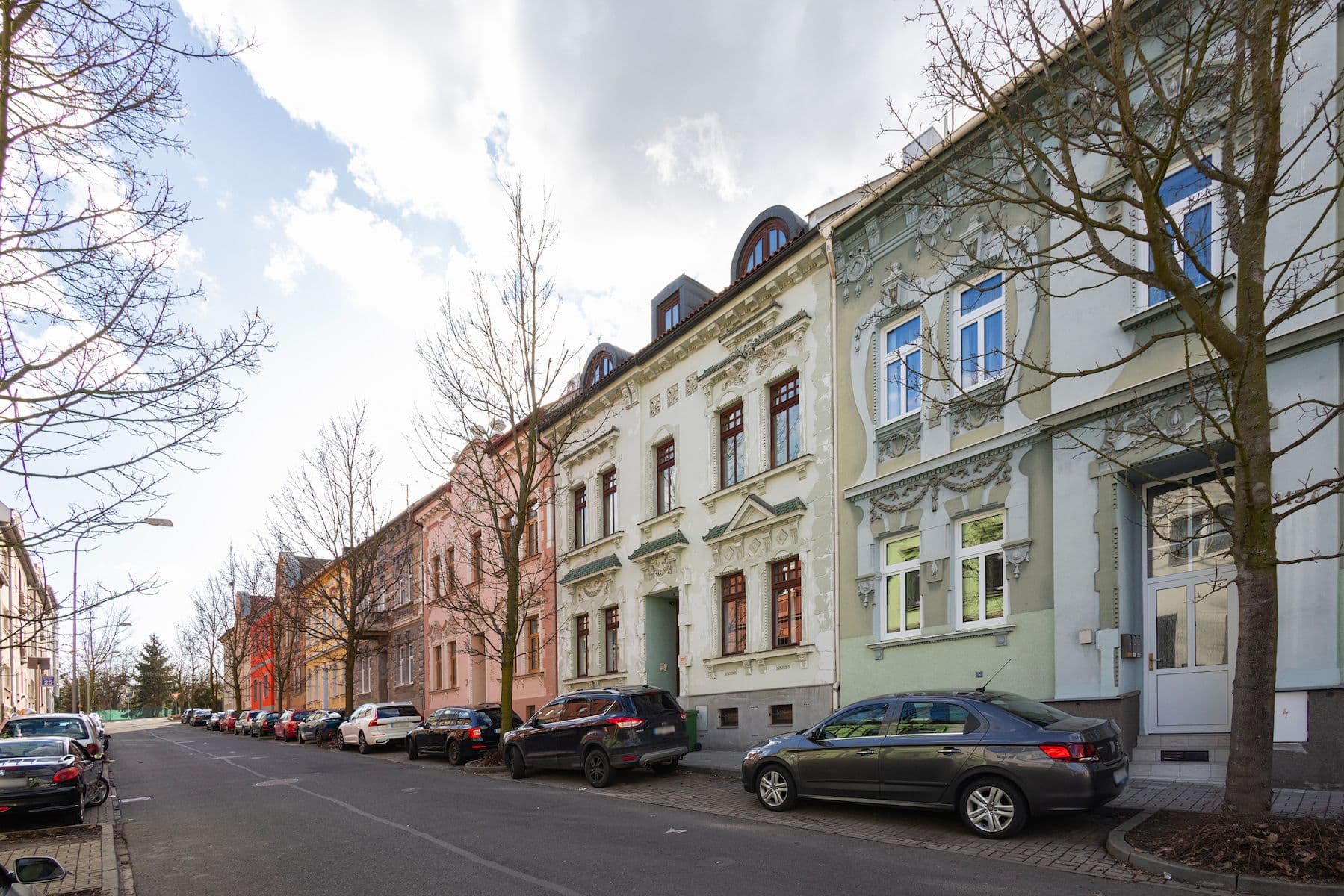 Predaj domu 378 m², pozemek 385 m², Poděbradova, Chomutov, Ústecký kraj Predaj domu 378 m², pozemek 385 m², Poděbradova, Chomutov, Ústecký kraj